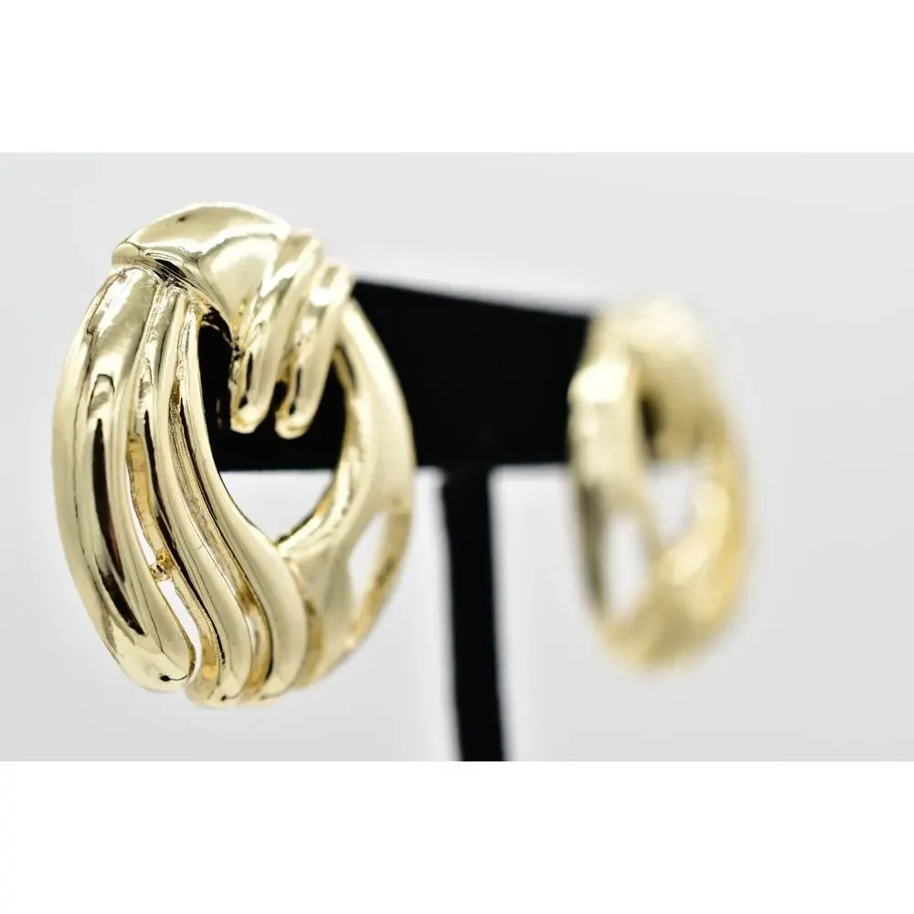 Unbranded stunning earrings